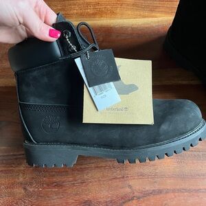 Timberland boots black. New with tags. Size 40 EU